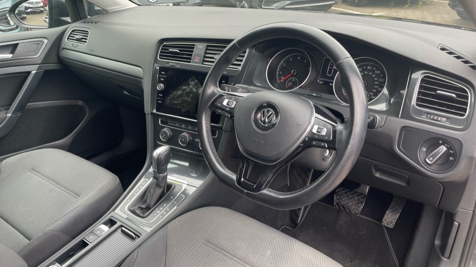 Volkswagen Golf 1.4 TSI SE 5dr DSG Petrol Hatchback - Image 11