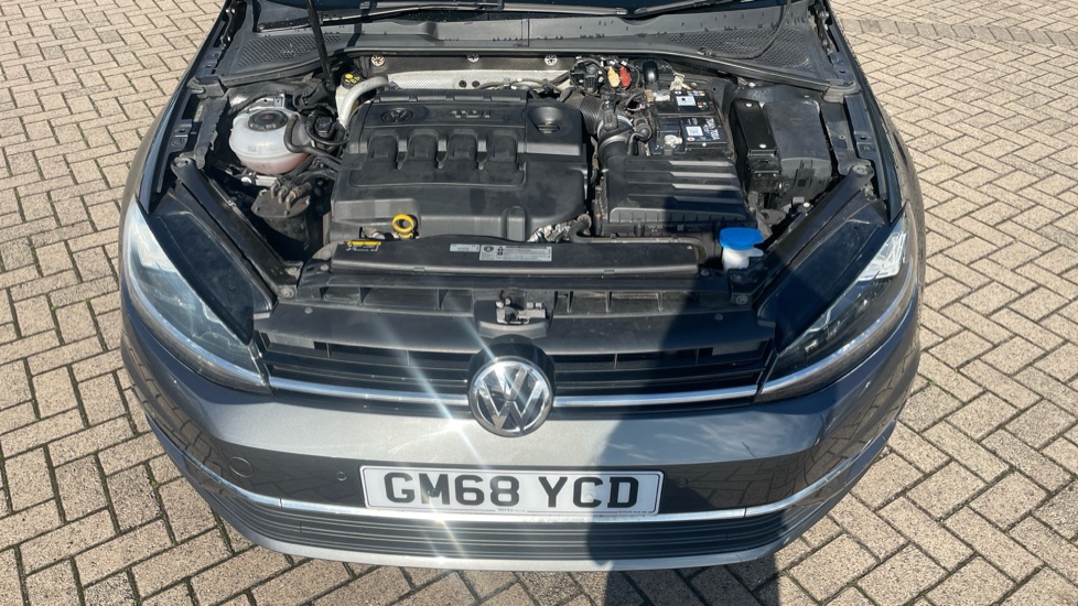 Volkswagen Golf 1.6 TDI Match 5dr Diesel Hatchback - Image 8