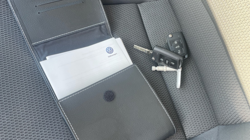 Volkswagen Golf 1.6 TDI Match 5dr Diesel Hatchback - Image 19