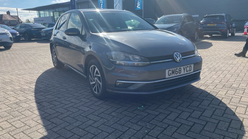 Volkswagen Golf 1.6 TDI Match 5dr Diesel Hatchback - Image 38