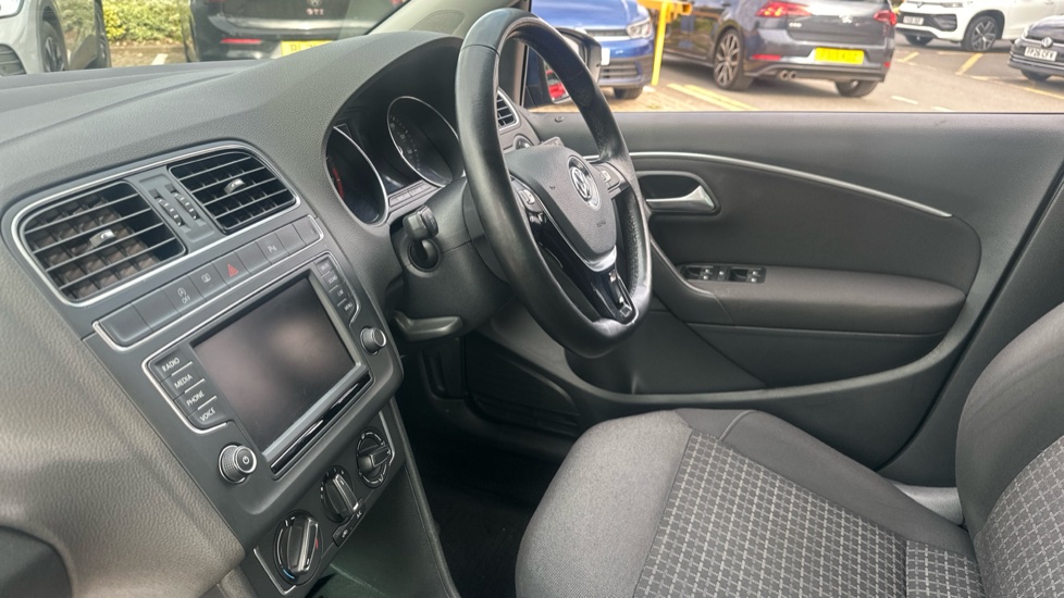 Volkswagen Polo 1.0 75 Match Edition 5dr Petrol Hatchback - Image 21
