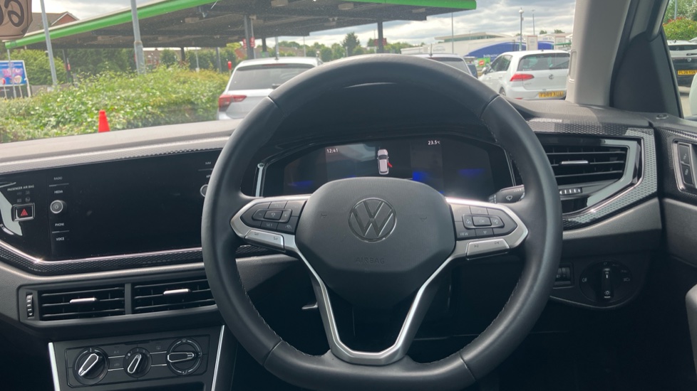 Volkswagen Polo 1.0 TSI Life 5dr Petrol Hatchback - Image 10