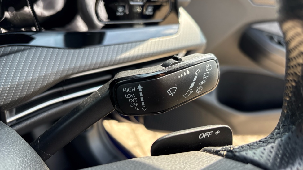 Volkswagen Golf 1.5 eTSI 150 R-Line 5dr DSG Petrol Hatchback - Image 35
