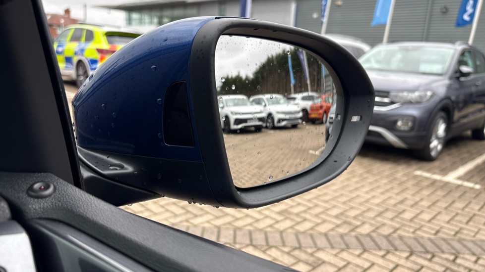 Volkswagen Taigo 1.0 TSI 110 Style 5dr Petrol Hatchback - Image 33