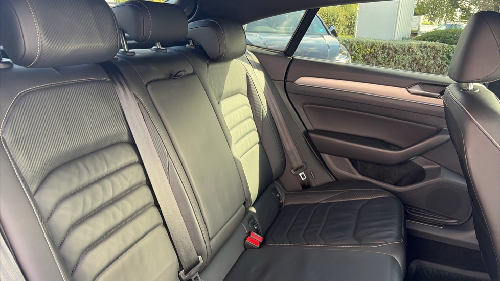 Volkswagen Arteon 2.0 TSI R-Line 5dr DSG Petrol Hatchback - Image 16