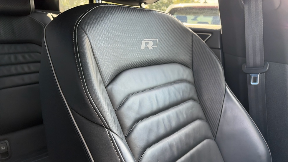 Volkswagen Arteon 2.0 TSI R-Line 5dr DSG Petrol Hatchback - Image 28