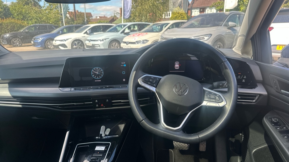 Volkswagen Golf 1.5 eTSI Style 5dr DSG Petrol Hatchback - Image 10