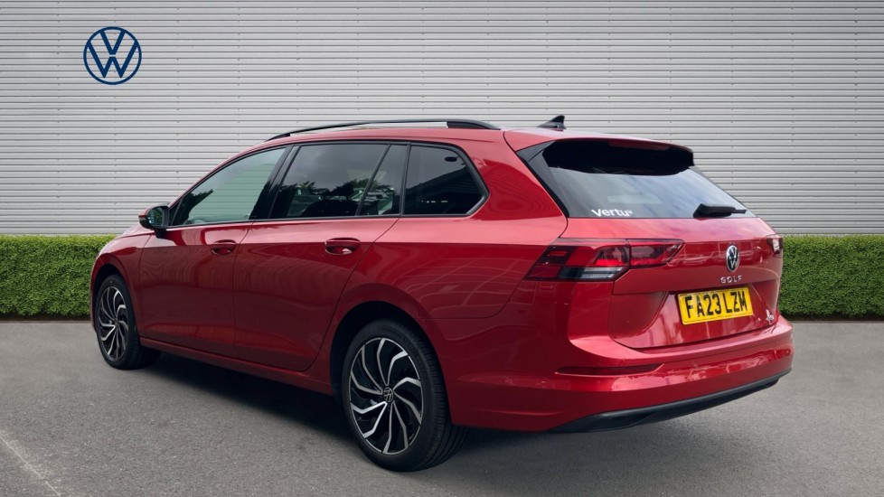 Volkswagen Golf 1.0 eTSI Life 5dr DSG Petrol Estate - Image 3
