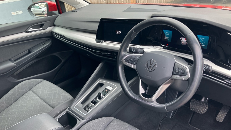 Volkswagen Golf 1.0 eTSI Life 5dr DSG Petrol Estate - Image 6