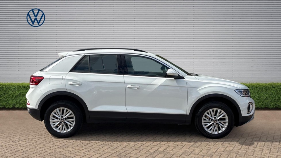 Volkswagen T-Roc 1.0 TSI Life 5dr Petrol Hatchback - Image 4
