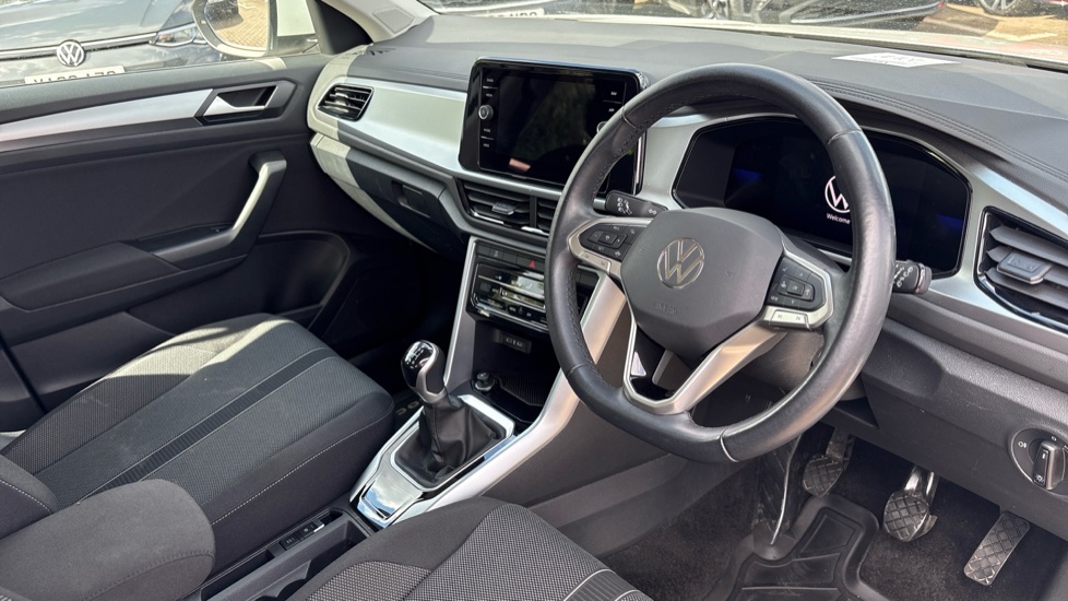 Volkswagen T-Roc 1.0 TSI Life 5dr Petrol Hatchback - Image 6