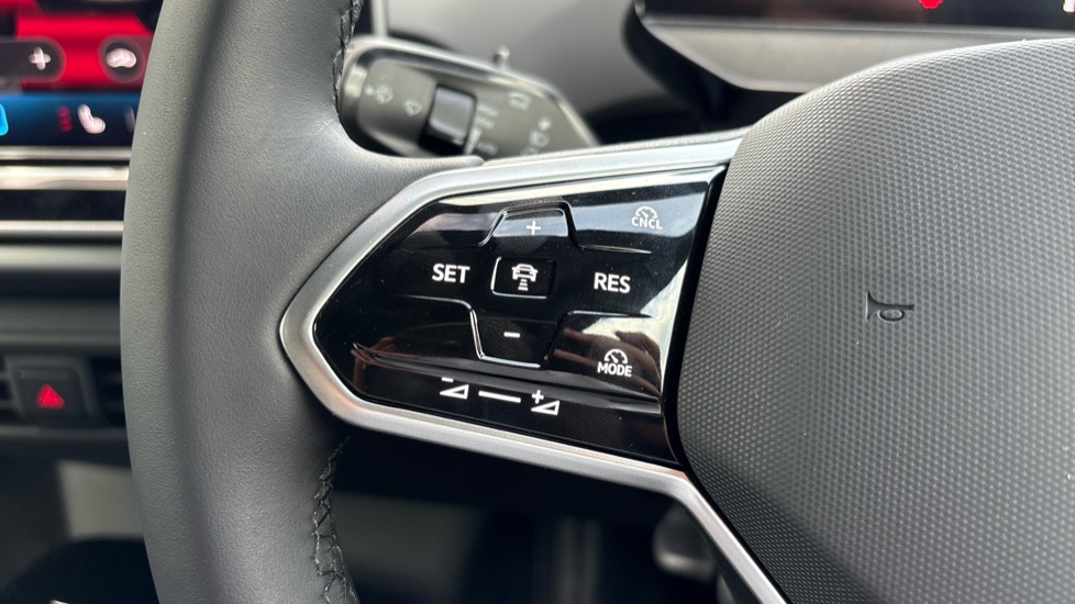Volkswagen ID.4 125kW Match Pure 52kWh 5dr Auto [19'' Alloys] Electric Estate - Image 17
