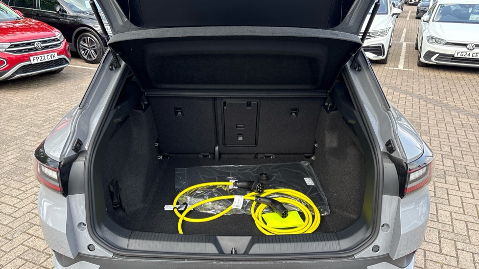 Volkswagen ID.4 125kW Match Pure 52kWh 5dr Auto [19'' Alloys] Electric Estate - Image 20