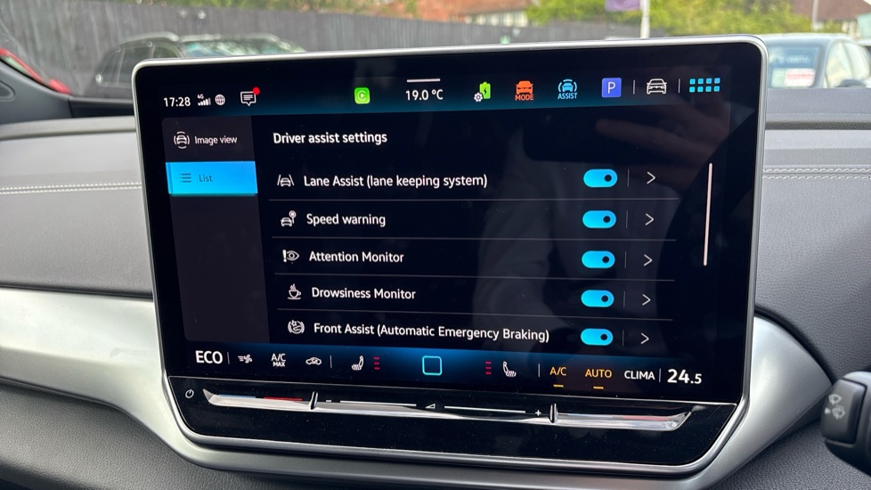 Volkswagen ID.4 125kW Match Pure 52kWh 5dr Auto [19'' Alloys] Electric Estate - Image 25