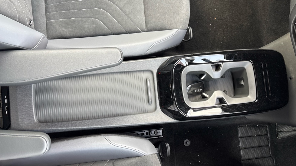 Volkswagen ID.4 125kW Match Pure 52kWh 5dr Auto [19'' Alloys] Electric Estate - Image 34
