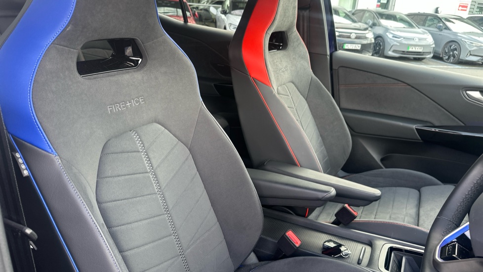 Volkswagen ID.3 240kW GTX Fire/Ice 79kWh 5dr Auto Electric Hatchback - Image 15