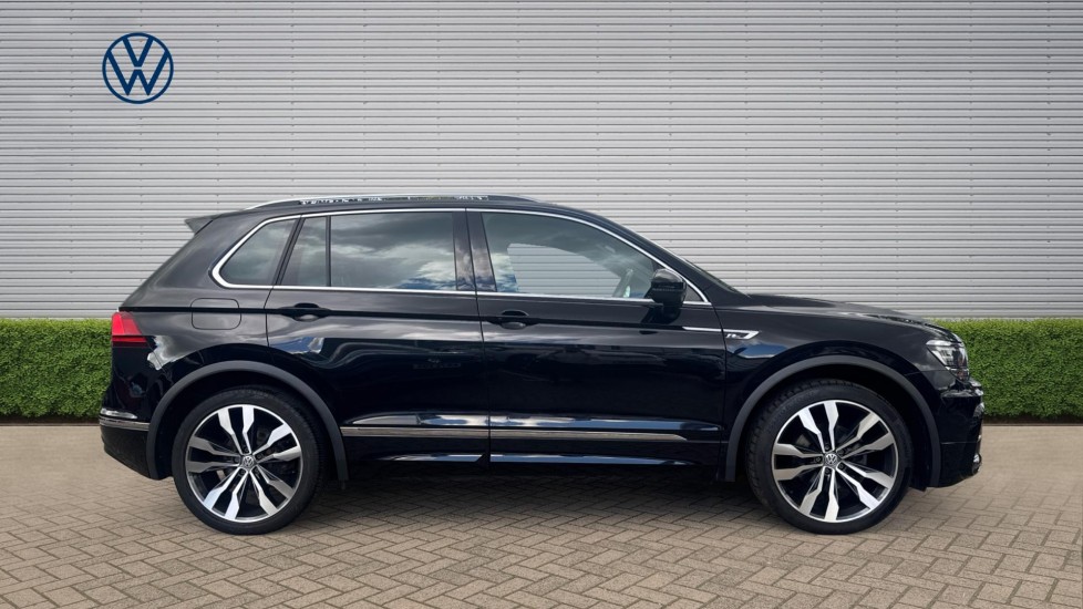 Volkswagen Tiguan 2.0 TDi 150 R-Line 5dr DSG Diesel Estate - Image 4