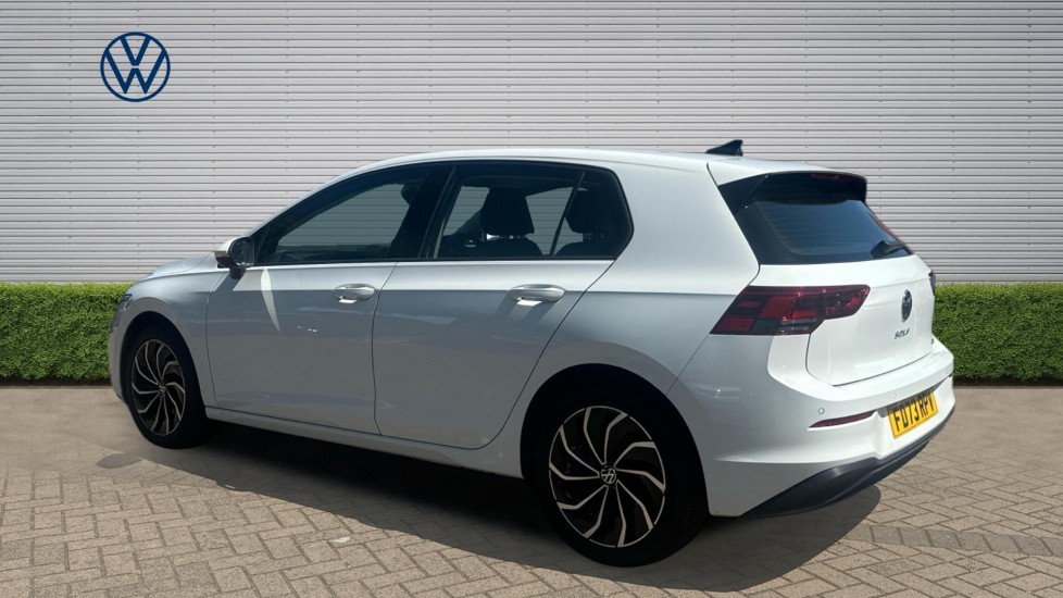 Volkswagen Golf 1.5 eTSI 150 Life 5dr DSG Petrol Hatchback - Image 3