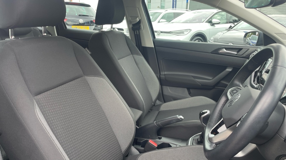 Volkswagen Polo 1.0 TSI Life 5dr Petrol Hatchback - Image 15