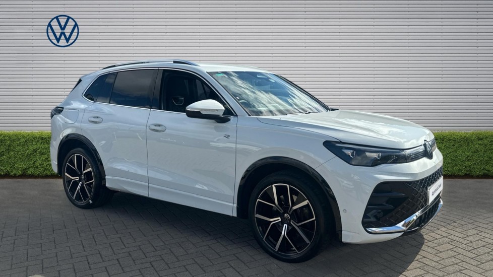 Volkswagen Tiguan 2.0 TDI R-Line 5dr DSG Diesel Estate - Image 1