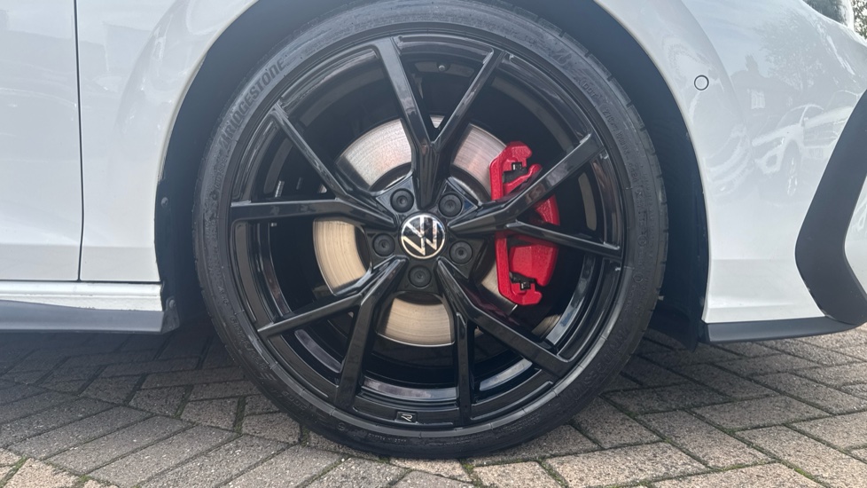 Volkswagen Golf 2.0 TSI 265 GTI 5dr DSG Petrol Hatchback - Image 5