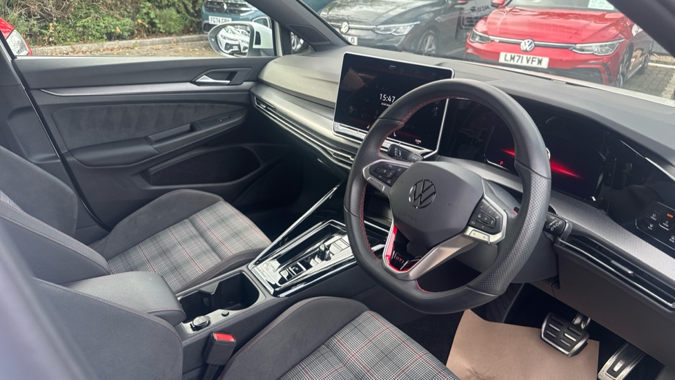 Volkswagen Golf 2.0 TSI 265 GTI 5dr DSG Petrol Hatchback - Image 6