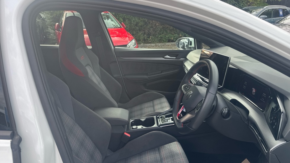 Volkswagen Golf 2.0 TSI 265 GTI 5dr DSG Petrol Hatchback - Image 15