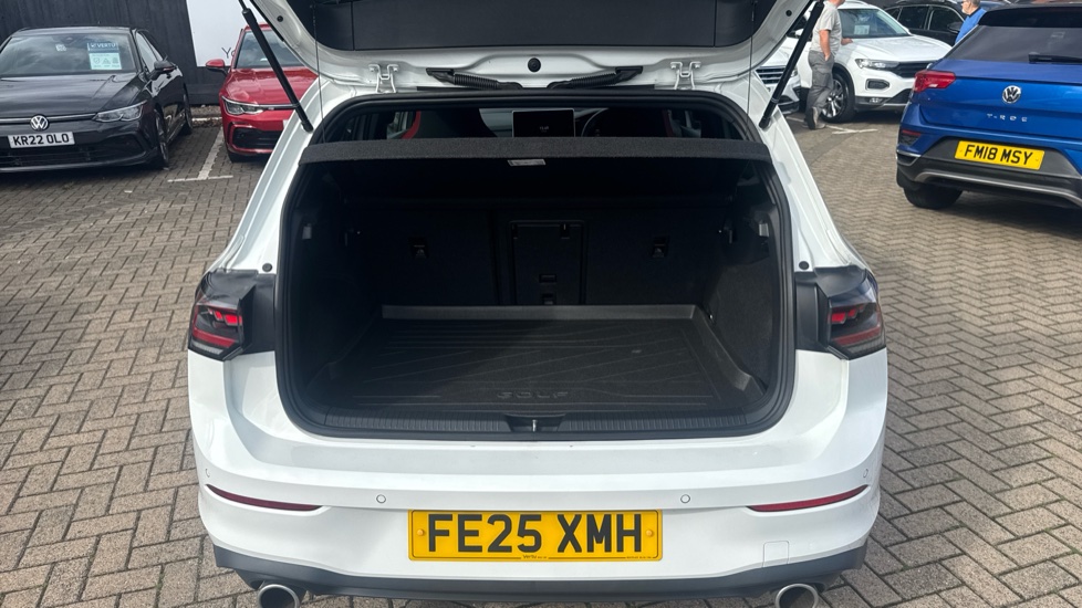Volkswagen Golf 2.0 TSI 265 GTI 5dr DSG Petrol Hatchback - Image 20