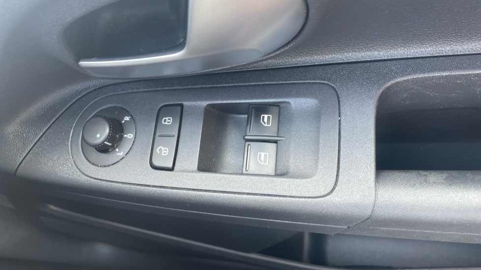 Volkswagen Up 1.0 High Up 5dr Petrol Hatchback - Image 37