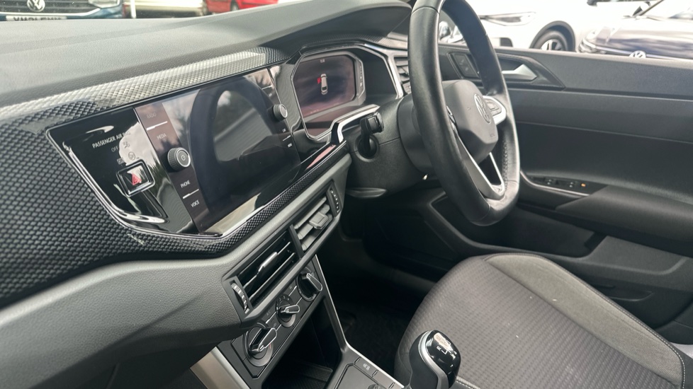 Volkswagen Polo 1.0 TSI Life 5dr Petrol Hatchback - Image 21