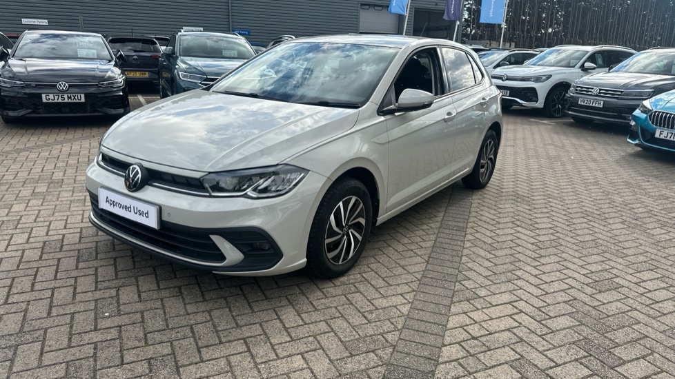 Volkswagen Polo 1.0 TSI Life 5dr Petrol Hatchback - Image 29