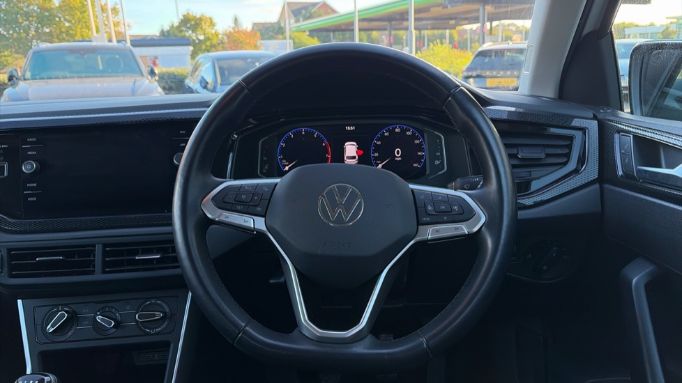 Volkswagen Polo 1.0 TSI Life 5dr Petrol Hatchback - Image 10