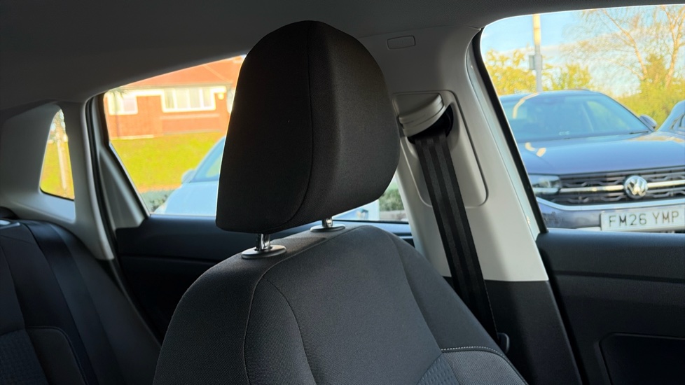 Volkswagen Polo 1.0 TSI Life 5dr Petrol Hatchback - Image 21
