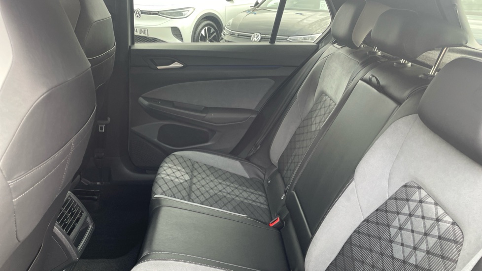 Volkswagen Golf 1.5 TSI 150 R-Line 5dr Petrol Hatchback - Image 29