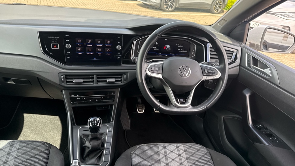 Volkswagen Polo 1.0 TSI R-Line 5dr Petrol Hatchback - Image 9