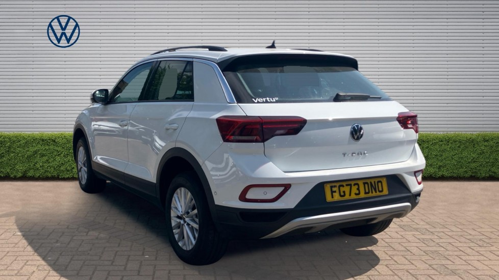 Volkswagen T-Roc 1.5 TSI Life 5dr Petrol Hatchback - Image 3