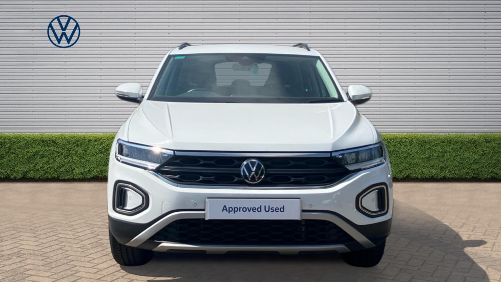 Volkswagen T-Roc 1.5 TSI Life 5dr Petrol Hatchback - Image 7
