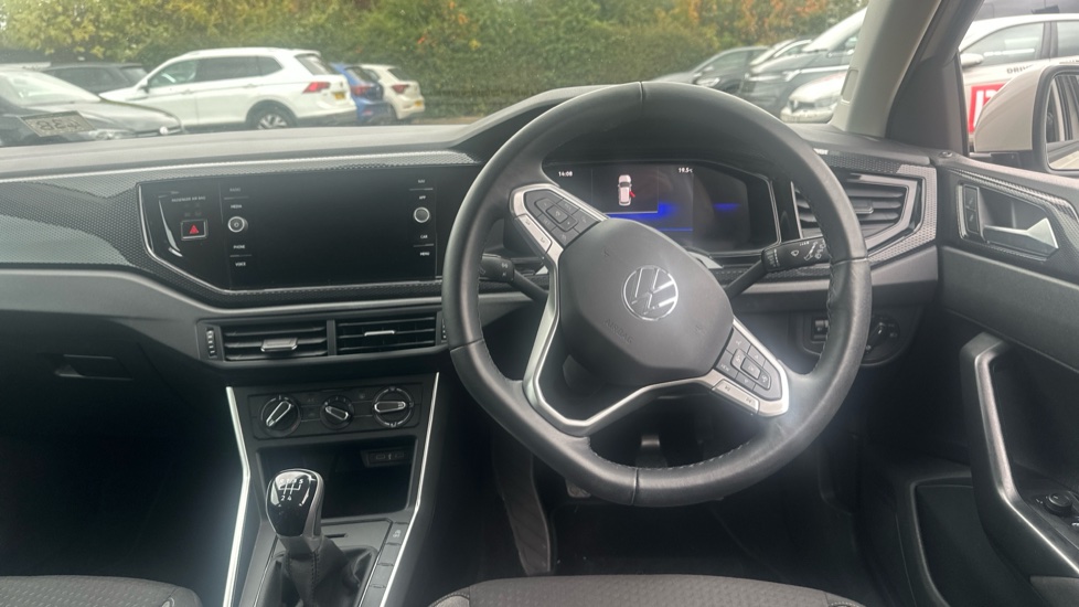 Volkswagen Polo 1.0 TSI Life 5dr Petrol Hatchback - Image 10