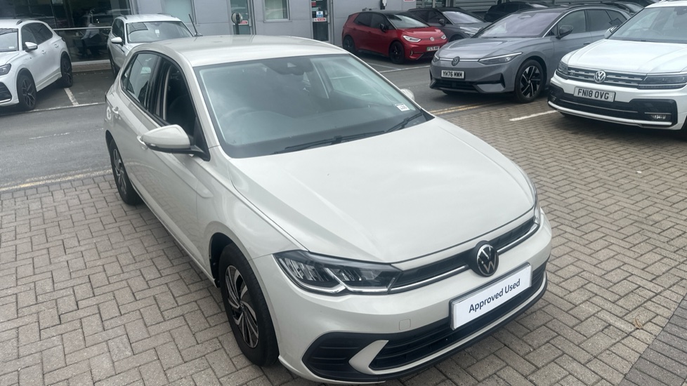 Volkswagen Polo 1.0 TSI Life 5dr Petrol Hatchback - Image 27