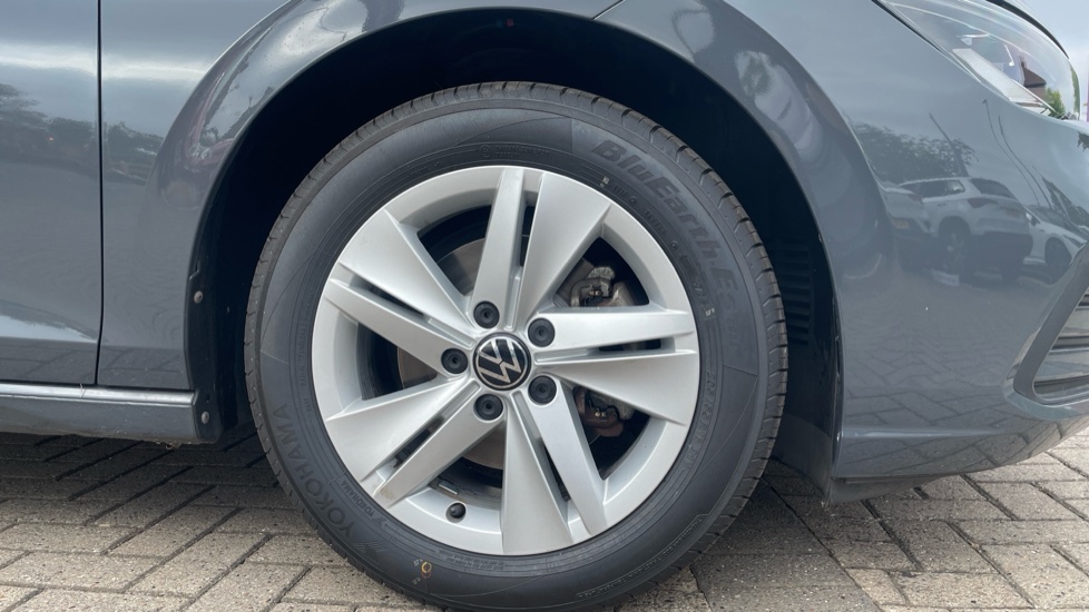 Volkswagen Golf 1.0 TSI Life 5dr Petrol Hatchback - Image 5