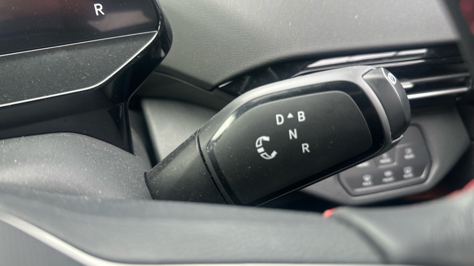 Volkswagen ID.4 250kW 4MOTION GTX Edition 79kWh 5dr Auto Electric Estate - Image 14