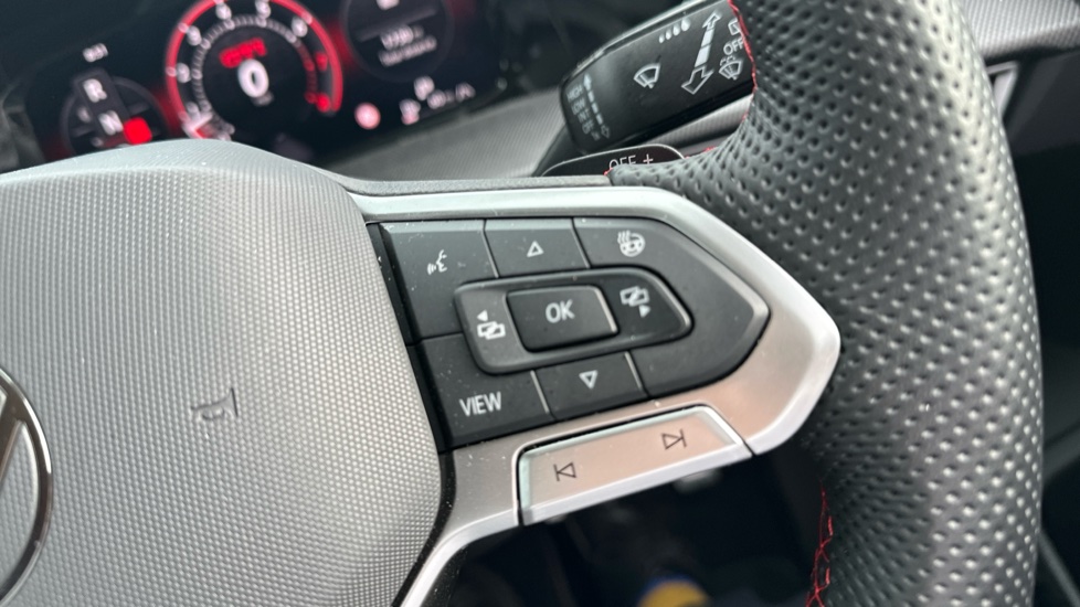 Volkswagen Golf 2.0 TSI 265 GTI 5dr DSG Petrol Hatchback - Image 18