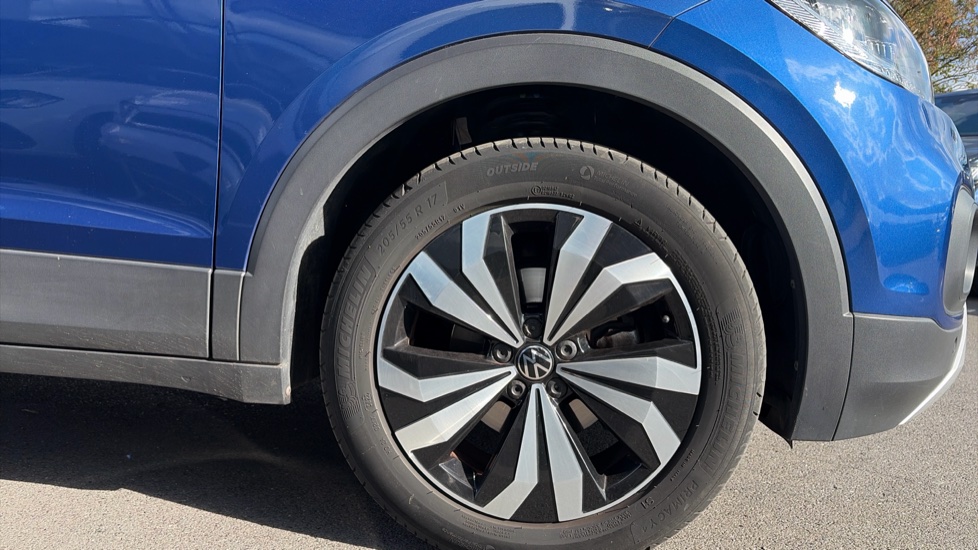 Volkswagen T-Cross 1.0 TSI Black Edition 5dr Petrol Estate - Image 5
