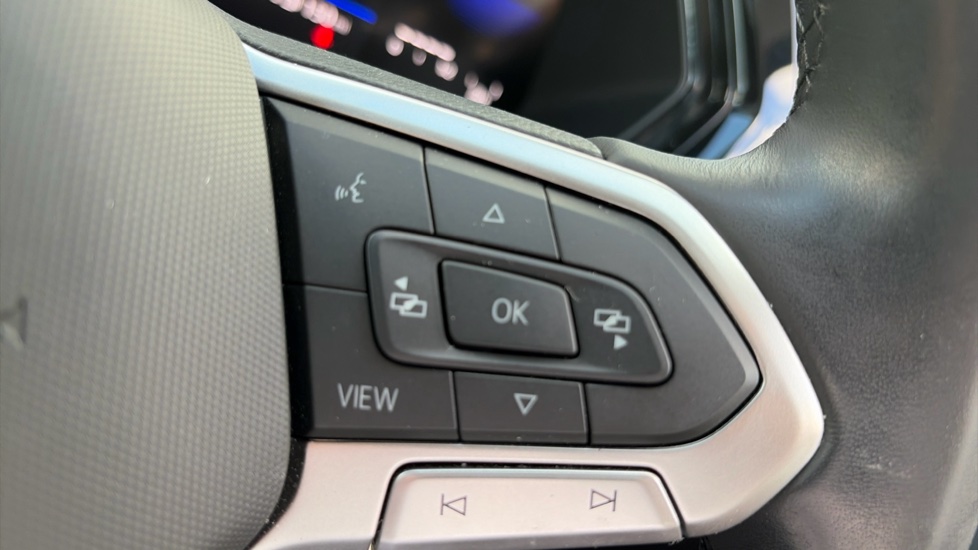 Volkswagen T-Cross 1.0 TSI Black Edition 5dr Petrol Estate - Image 18