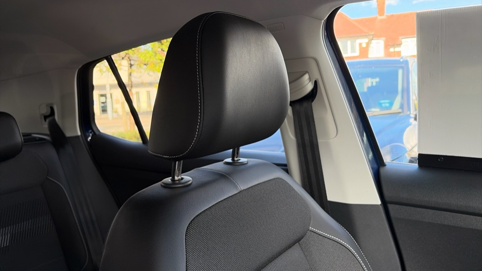 Volkswagen T-Cross 1.0 TSI Black Edition 5dr Petrol Estate - Image 26