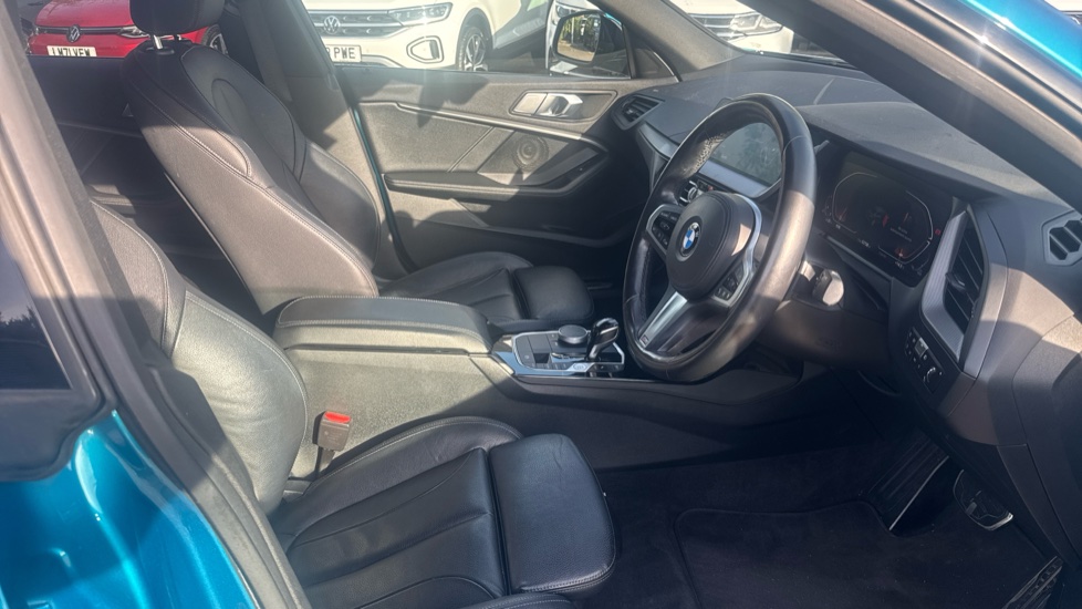BMW 2 Series 218i [136] M Sport 4dr DCT Petrol Saloon - Image 15