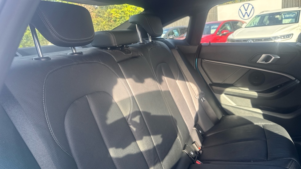 BMW 2 Series 218i [136] M Sport 4dr DCT Petrol Saloon - Image 16
