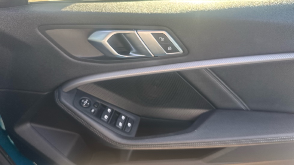BMW 2 Series 218i [136] M Sport 4dr DCT Petrol Saloon - Image 19
