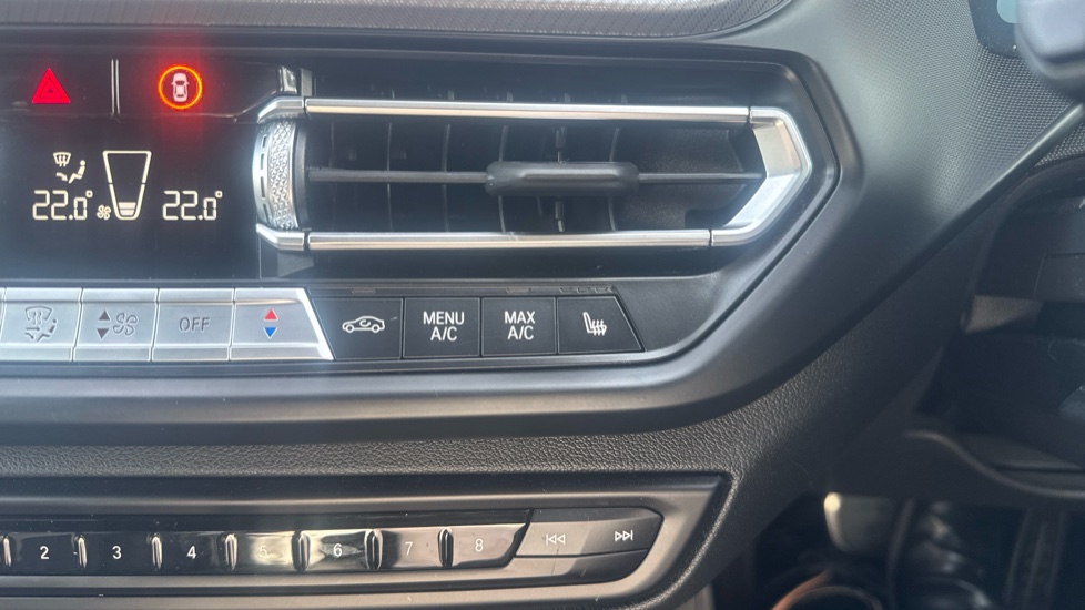 BMW 2 Series 218i [136] M Sport 4dr DCT Petrol Saloon - Image 27