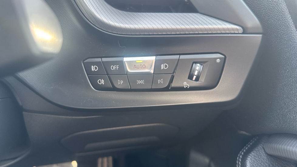BMW 2 Series 218i [136] M Sport 4dr DCT Petrol Saloon - Image 33